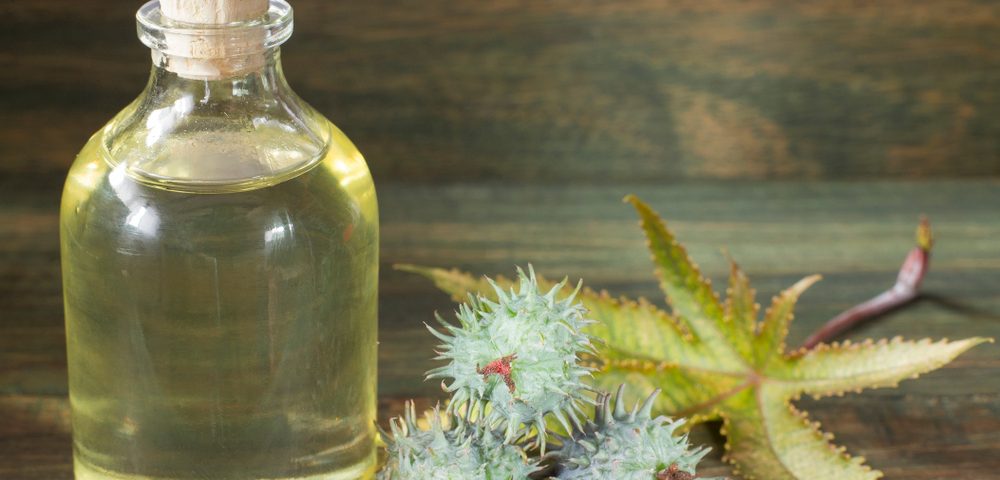 How to make a castor oil pack